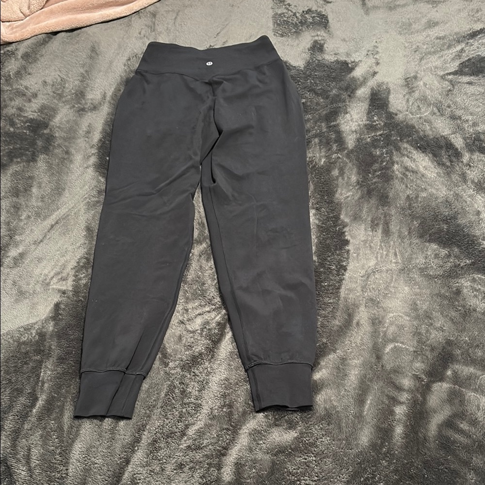 Lululemon Women’s Black Jogger Pants